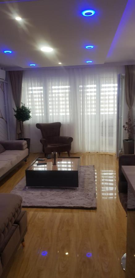 Apartament Centar 5 Star Kraljevo Zewnętrze zdjęcie